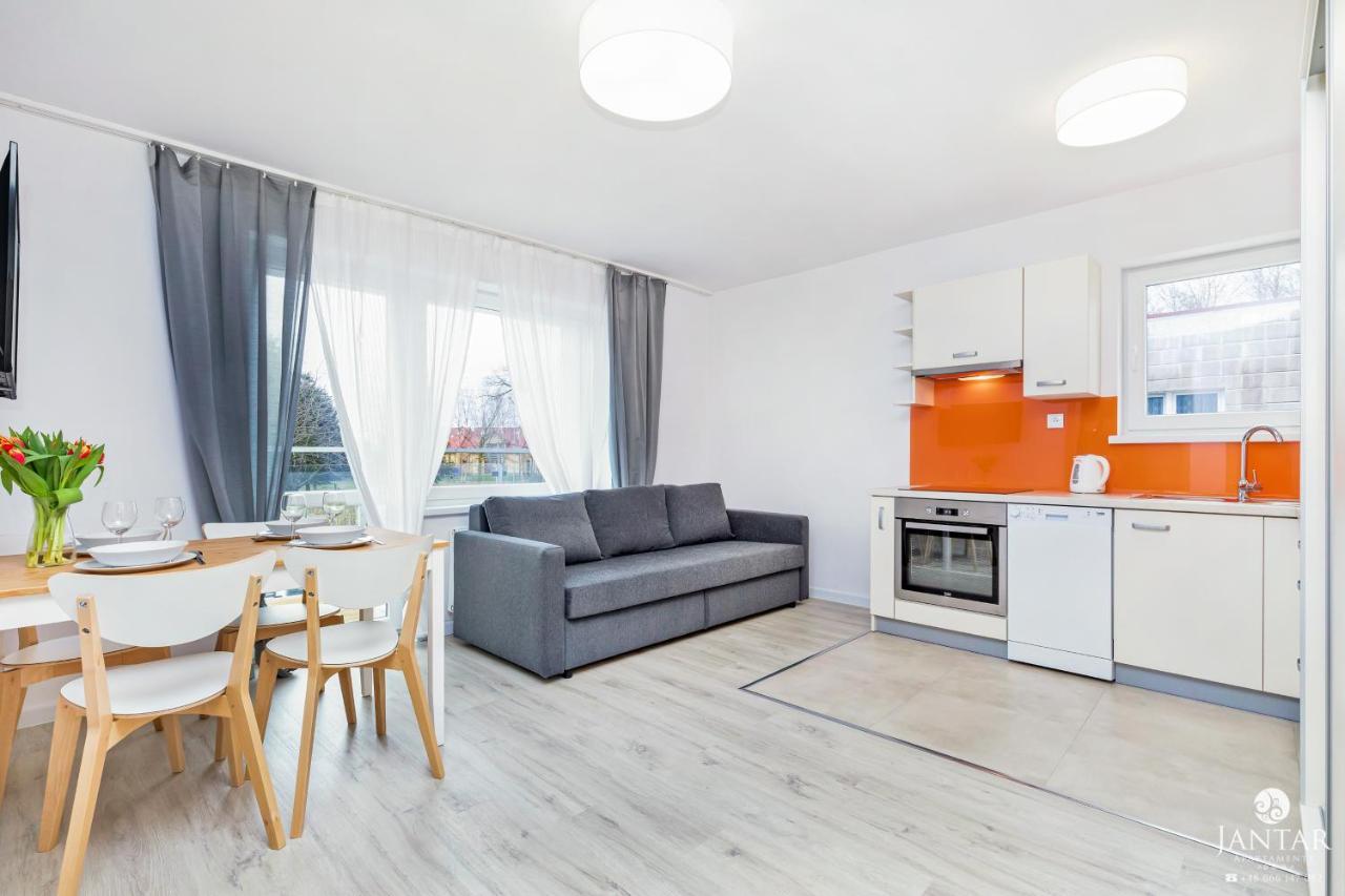 Willa Jalowcowa By Jantar Apartamenty Kolobrzeg Грзибово Экстерьер фото